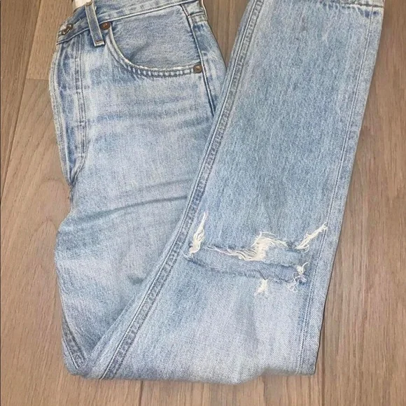 AGOLDE Riley Jeans - Picture 5 of 6